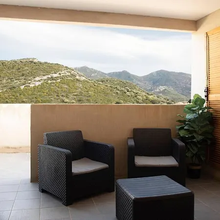 דירה Avec Terrasse אולטה